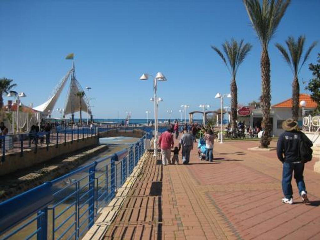 Ga'Aton Motel Nahariya Εξωτερικό φωτογραφία