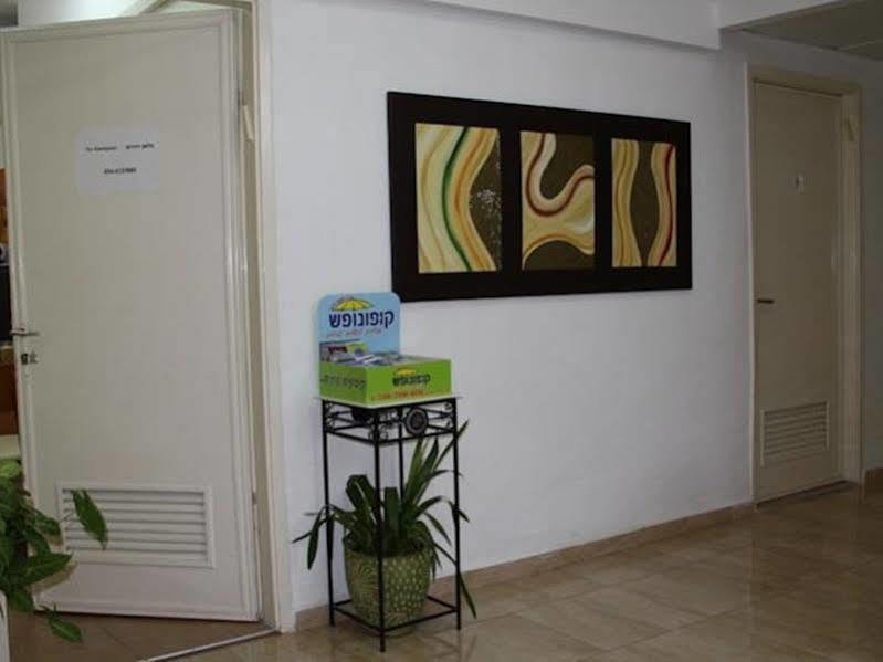 Ga'Aton Motel Nahariya Εξωτερικό φωτογραφία