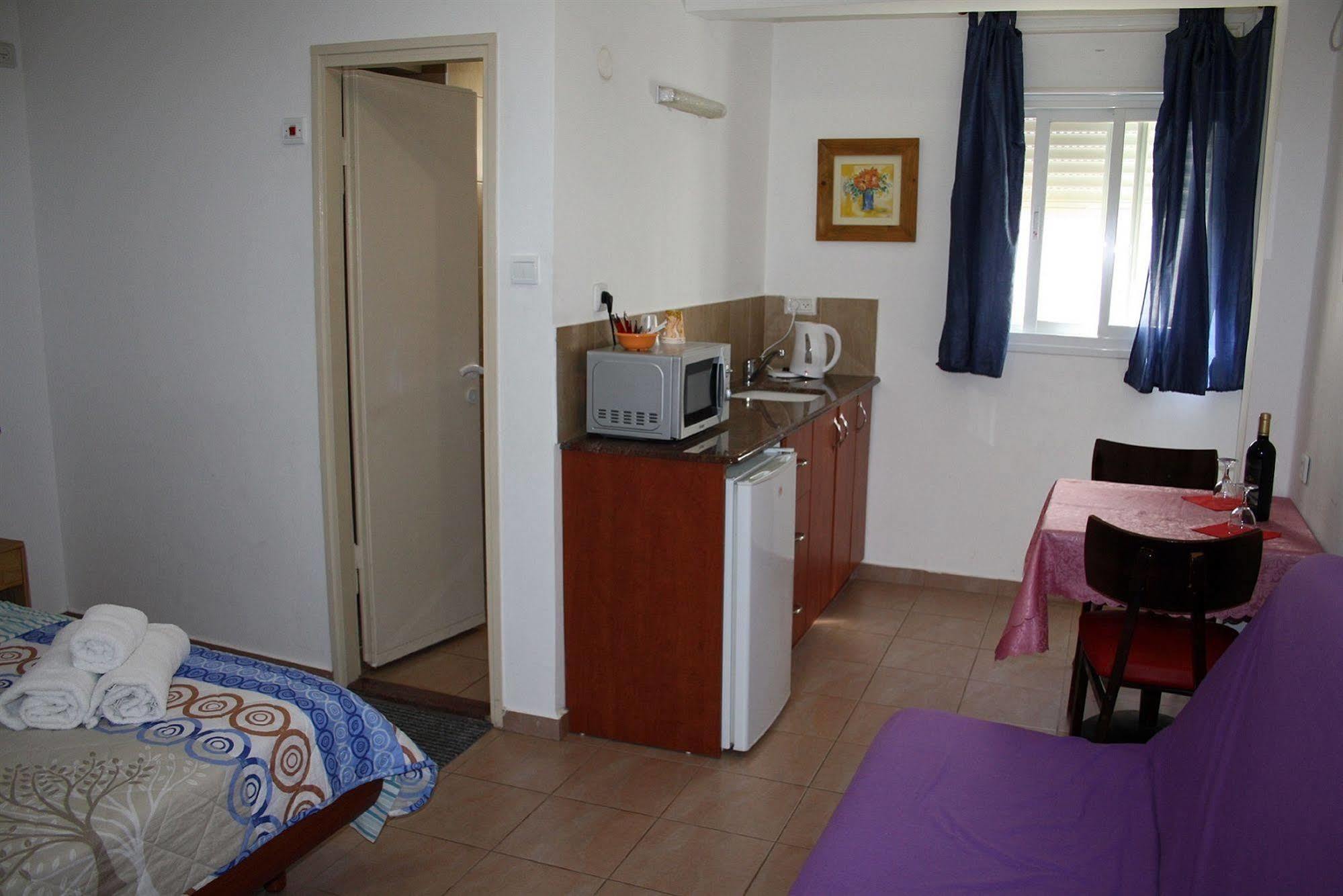 Ga'Aton Motel Nahariya Εξωτερικό φωτογραφία