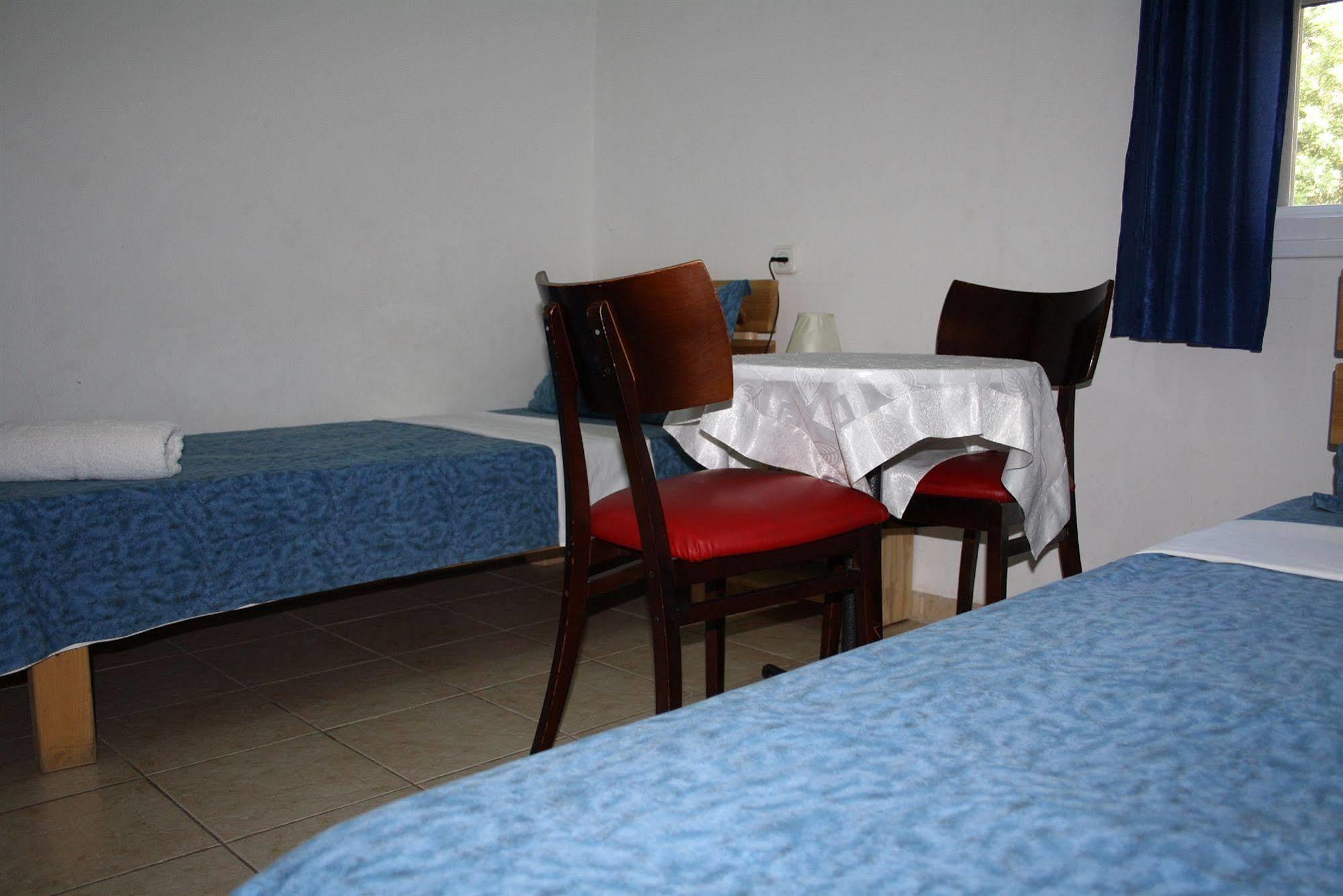 Ga'Aton Motel Nahariya Εξωτερικό φωτογραφία